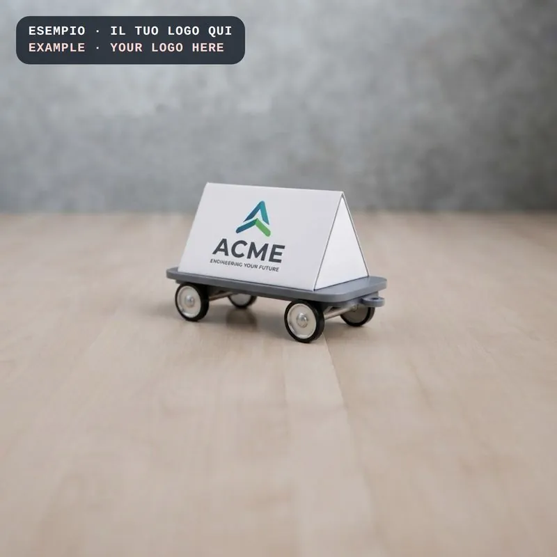 Vagone brandizzato Corporate e Scuole — esempio con logo aziendale